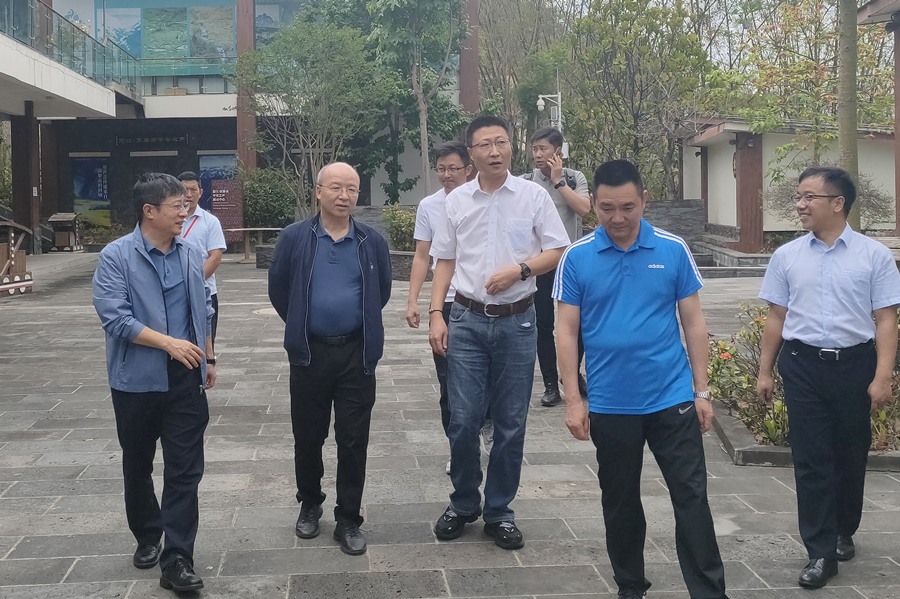 平码二中二最准的论坛